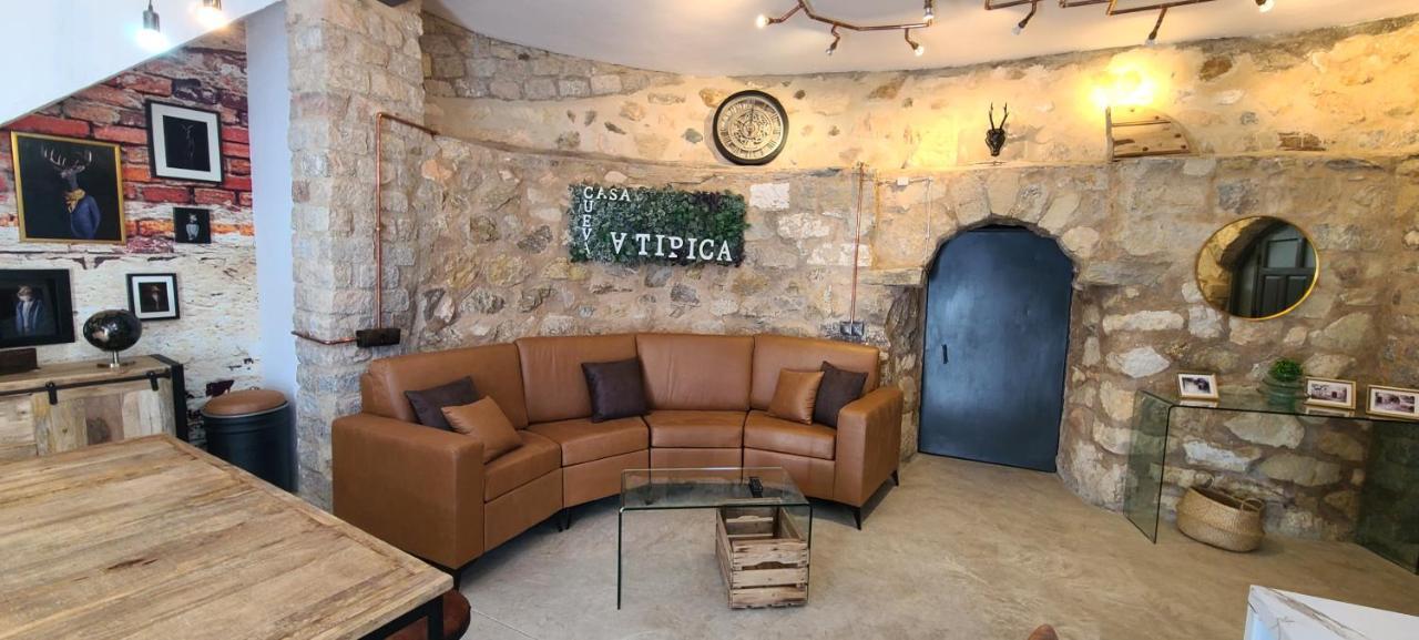 Casa Cueva A-Tipica Villa Pegalajar Ngoại thất bức ảnh
