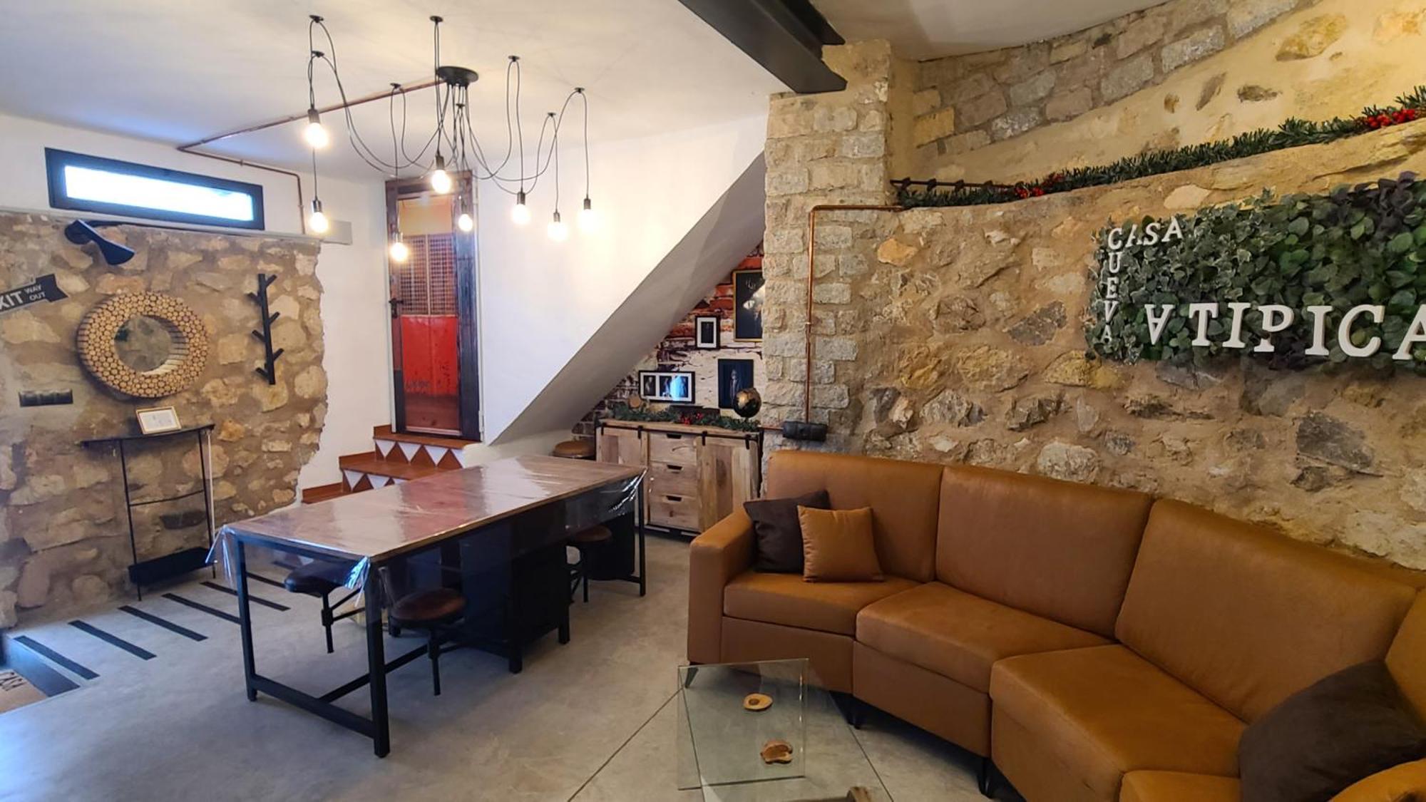 Casa Cueva A-Tipica Villa Pegalajar Ngoại thất bức ảnh